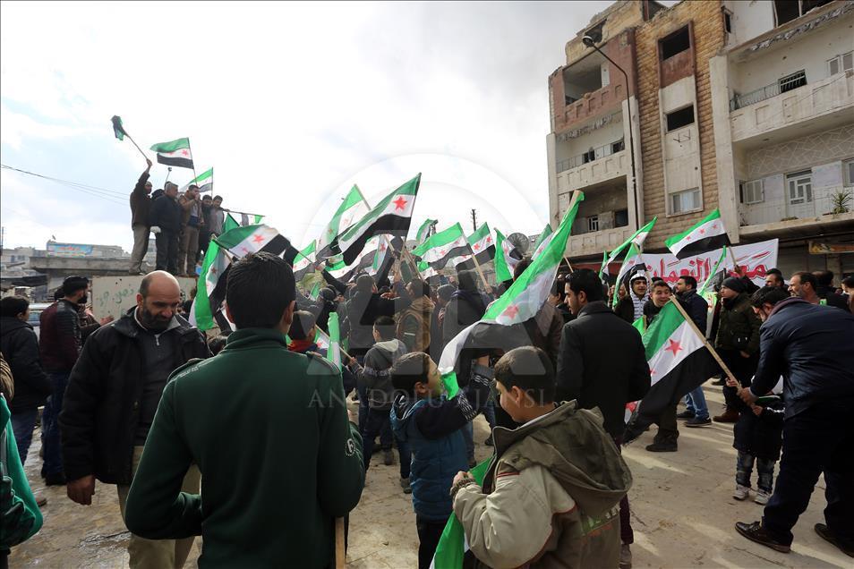 В Сирии протестуют против действий режима Асада
