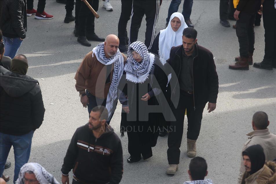 تششیع جنازه جوان فلسطینی کشته‌شده توسط اسرائیل