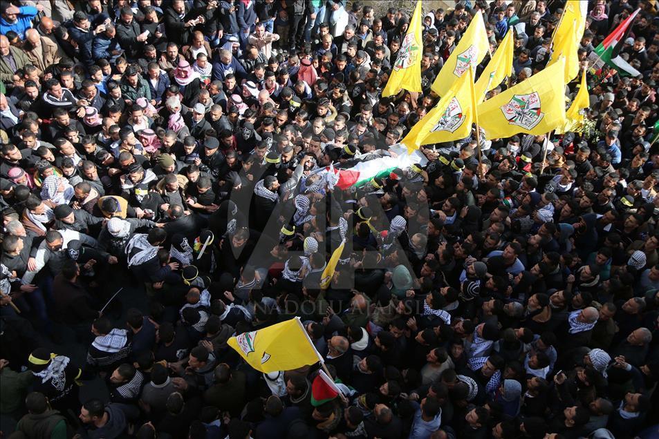 تششیع جنازه جوان فلسطینی کشته‌شده توسط اسرائیل