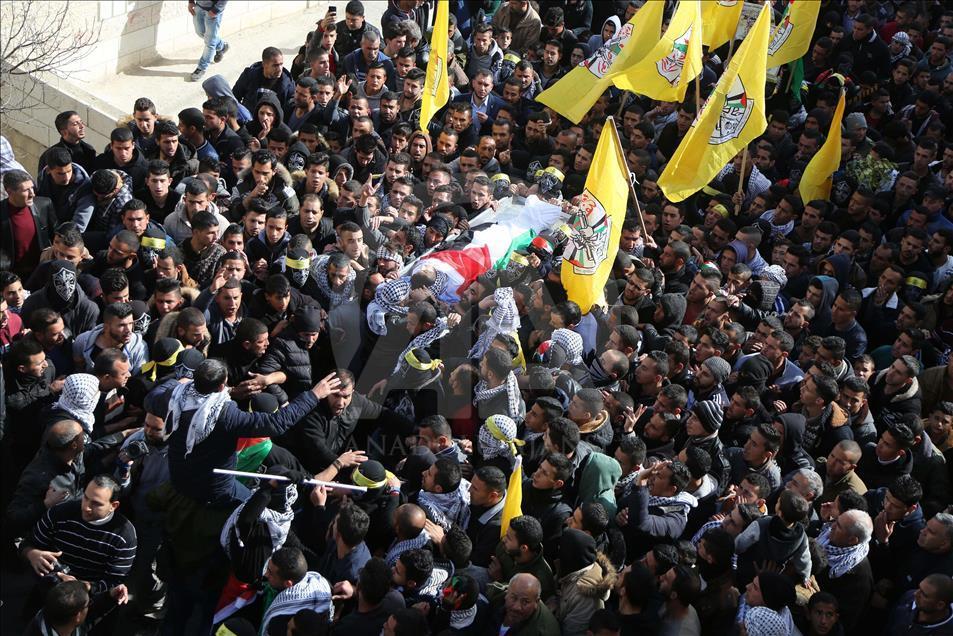 تششیع جنازه جوان فلسطینی کشته‌شده توسط اسرائیل