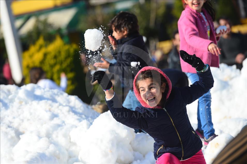17 derecede kar topu savaşı