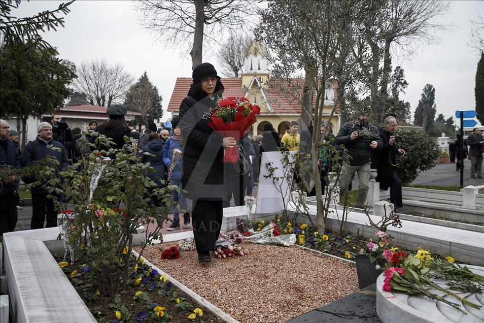 Hrant Dink mezarı başında anıldı