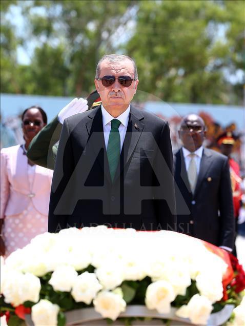 Turkish President Erdogan in Mozambique