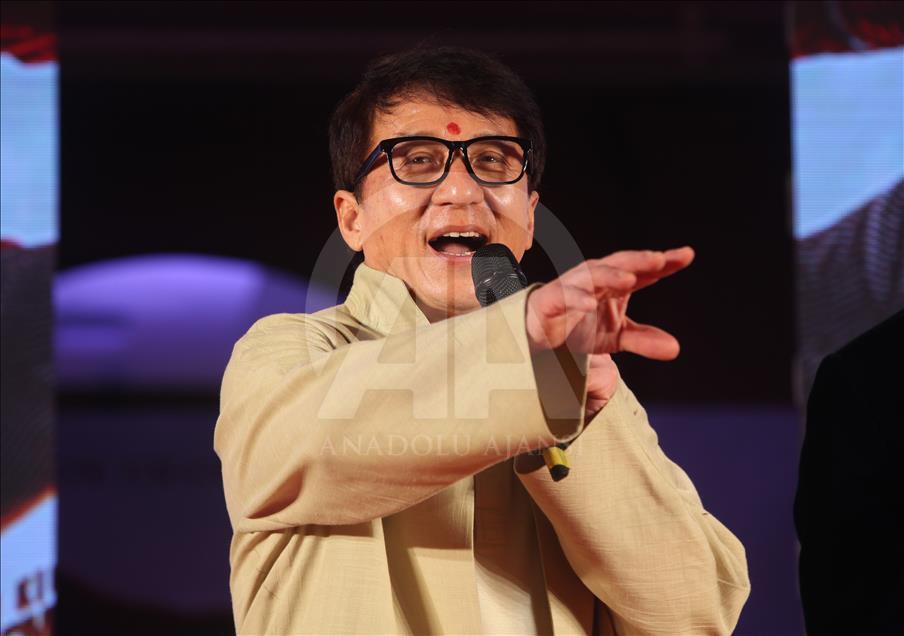 Aktör Jackie Chan yeni filmi Kung Fu Yoga'nın tanıtımına katıldı