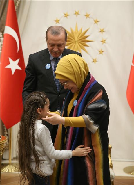 Turkish President Erdogan meets Lindsay Lohan in Ankara