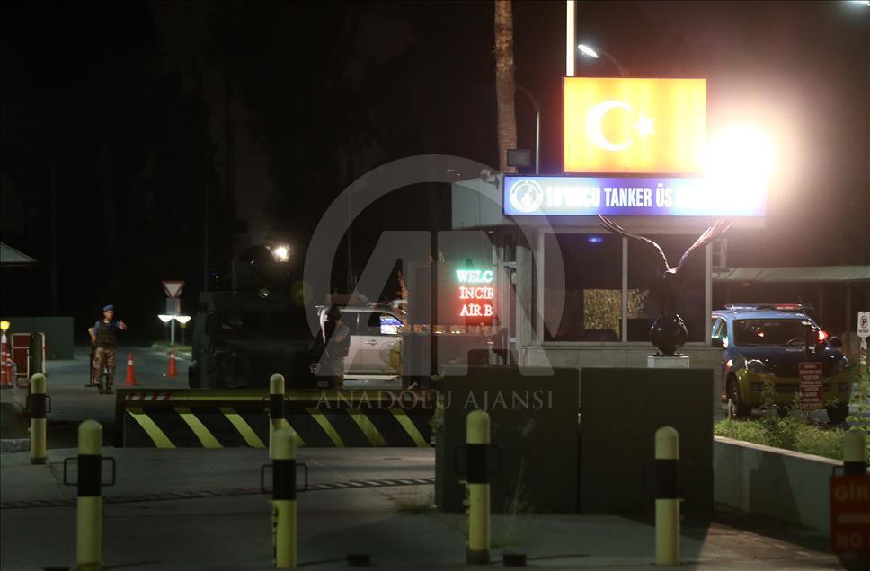 İncirlik'te kameraya yansıyan cuntacılar darbenin başarısı için çalışmış