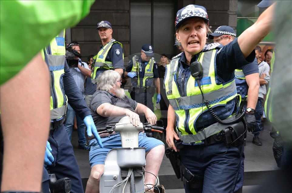 Homeless camp eviction in Melbourne