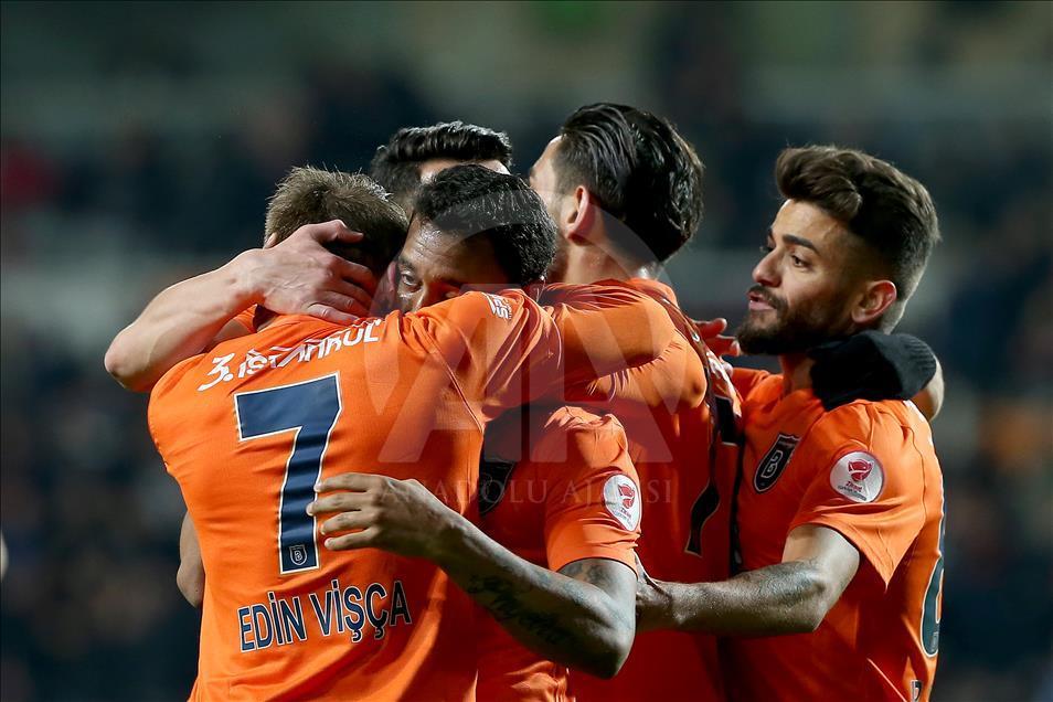 Medipol Başakşehir - Galatasaray