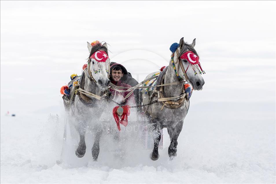 "4. Çıldır Kristal Göl Uluslararası Kış Şöleni"
