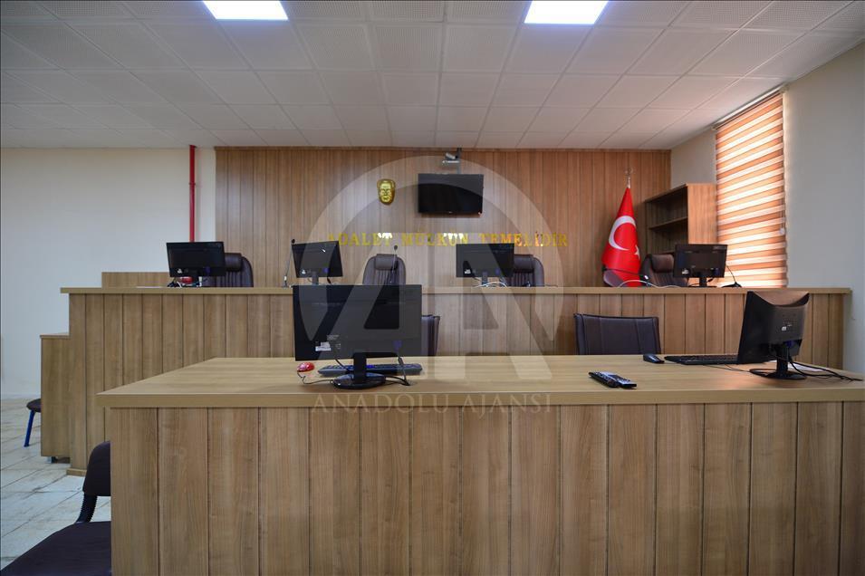 Şanlıurfa'da FETÖ davaları görülen yeni salon basına tanıtıldı