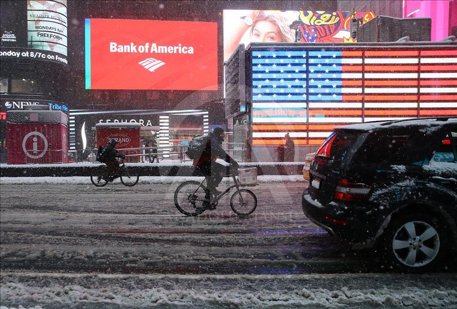 New York'ta kar yağışı