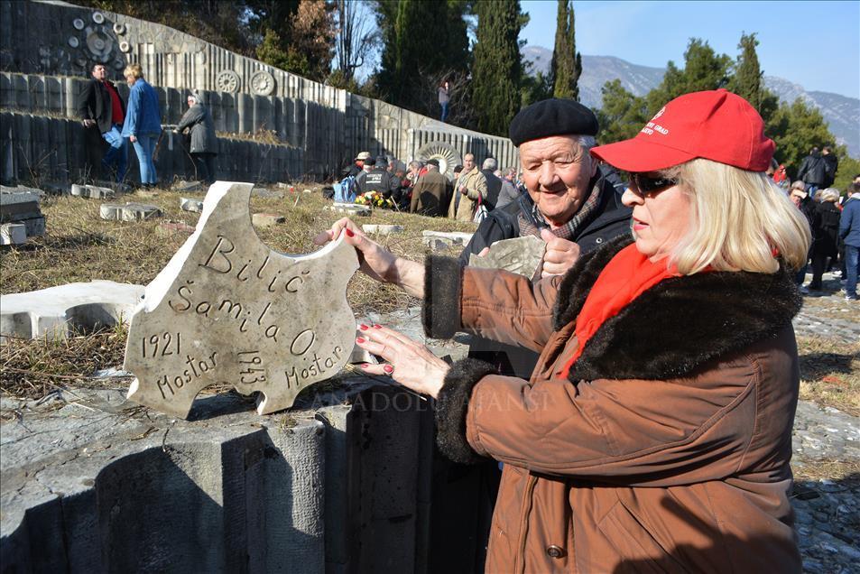 Mostar: Provokacije prilikom polaganja cvijeća na Partizanskom groblju, intervenirala policija