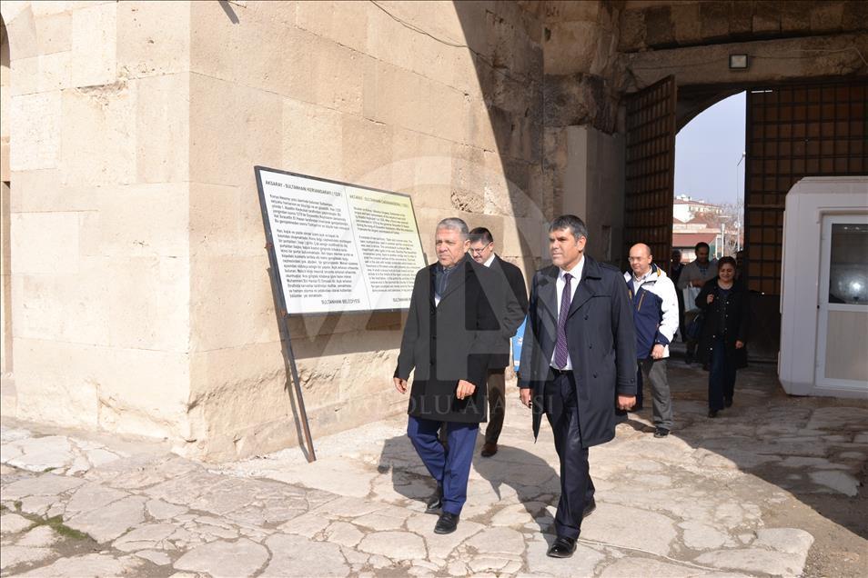 Anadolu'nun en büyük kervansarayı restore edilecek