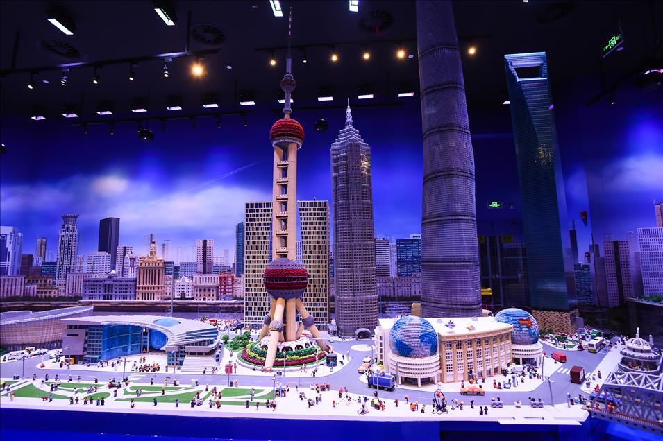 Models of thousands of legos exhibited in Shanghai - Anadolu Ajansı