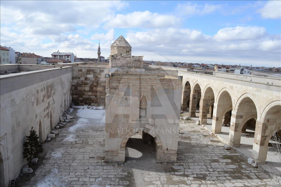 Anadolu'nun en büyük kervansarayı restore edilecek