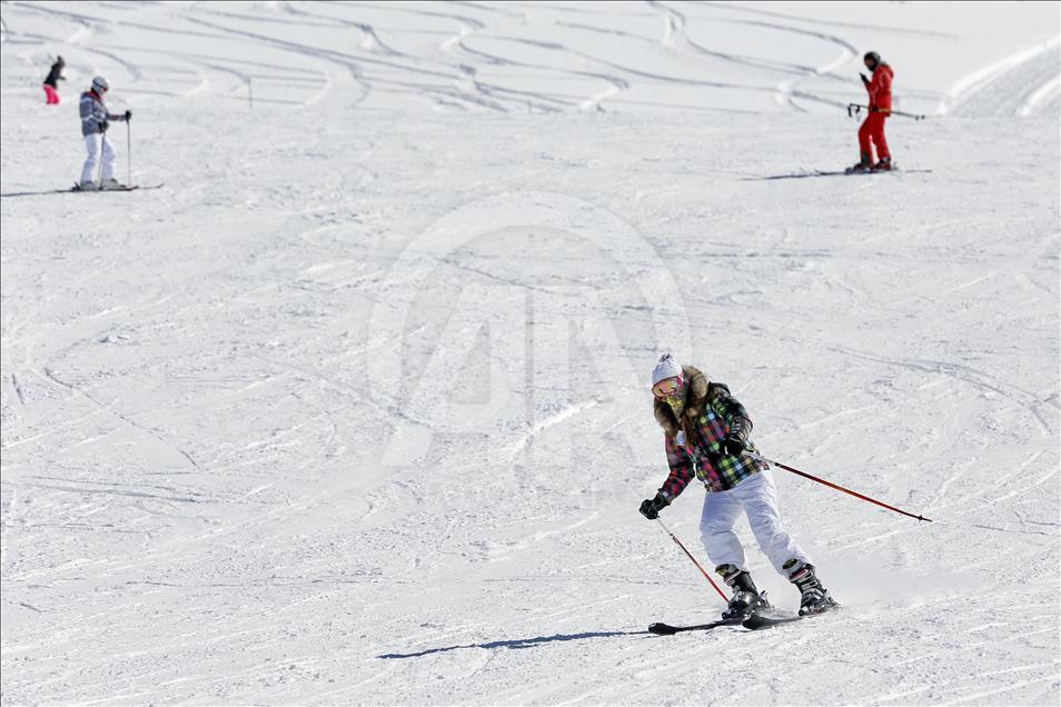 Lübnan'da kayak sezonu