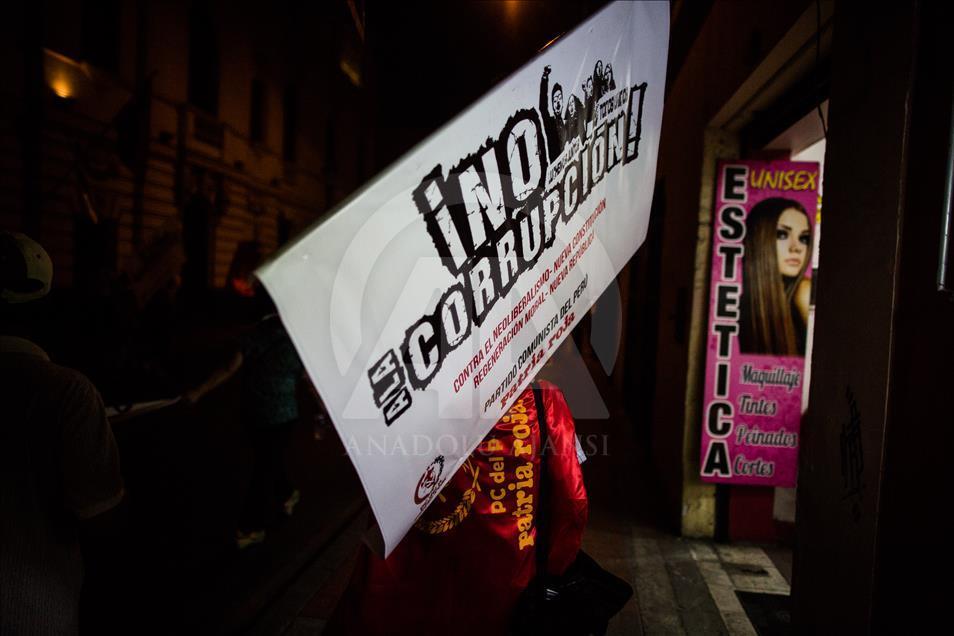 Great march against corruption in Peru