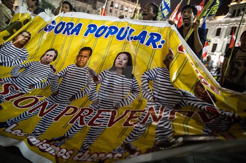 Great march against corruption in Peru