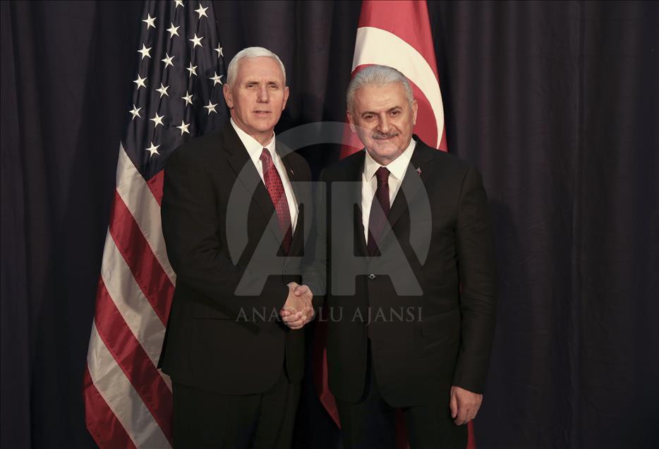 دیدار نخست وزیر ترکیه با معاون رئیس جمهور آمریکا آغاز شد
  