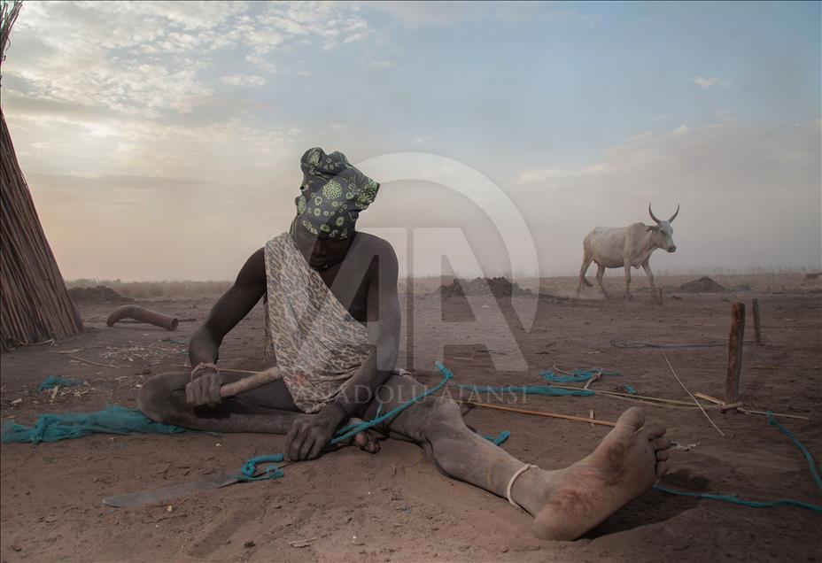 Güney Sudan'daki Mundari Kabilesi