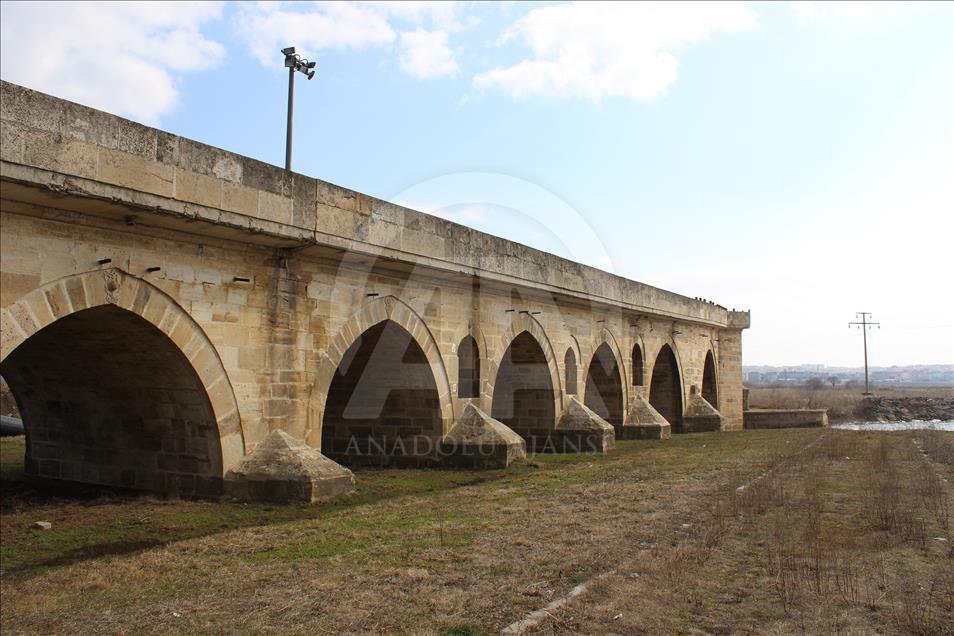 "Uzunköprü'nün restorasyonu bir an evvel başlamalı"