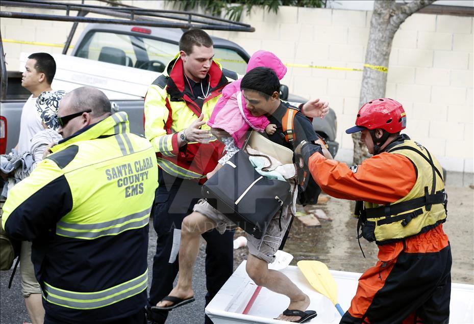Hundreds rescued from California floodwaters in San Jose