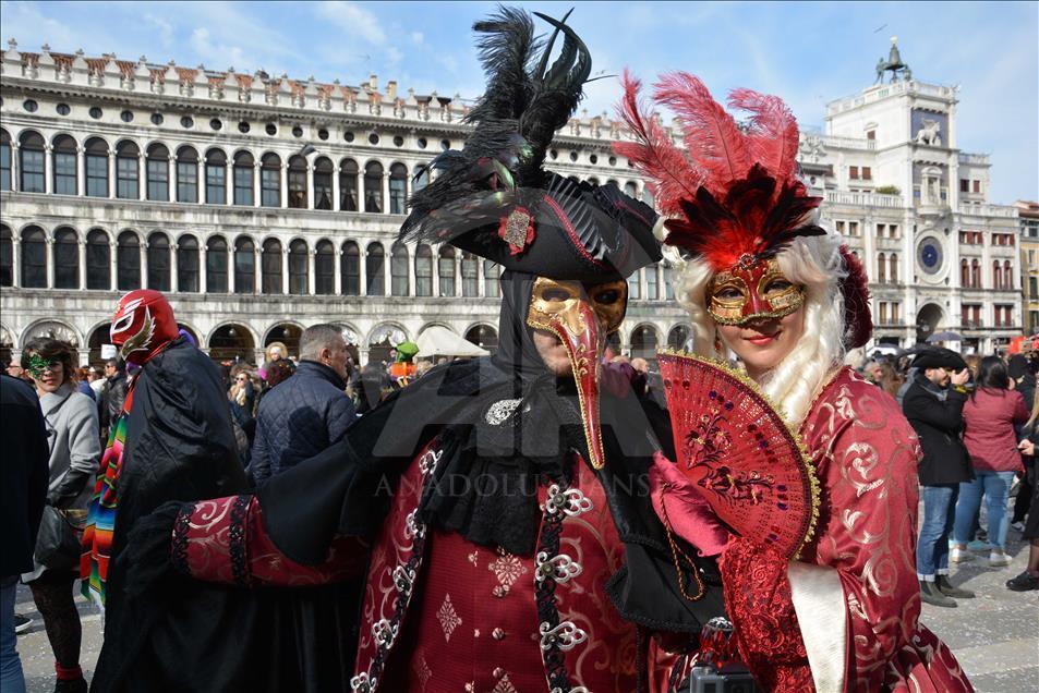 Karneval u Veneciji: Održano takmičenje za najbolji kostim i masku  