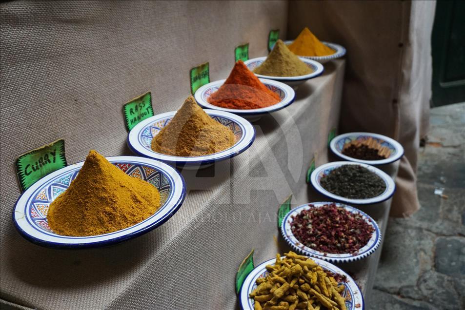 Çölde gül yetiştiren ülke: Tunus