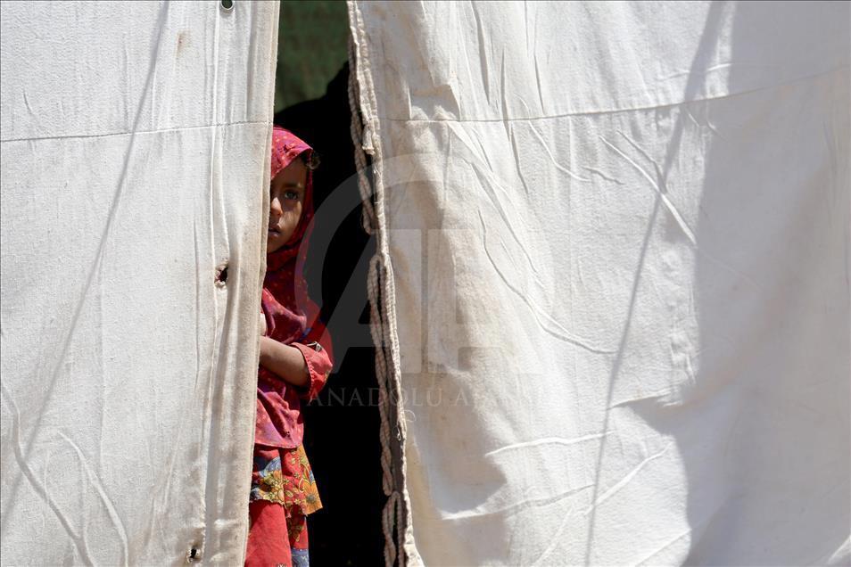 Arap Yarımadası'nın en yoksul ülkesi Yemen'de "iç göç dramı"