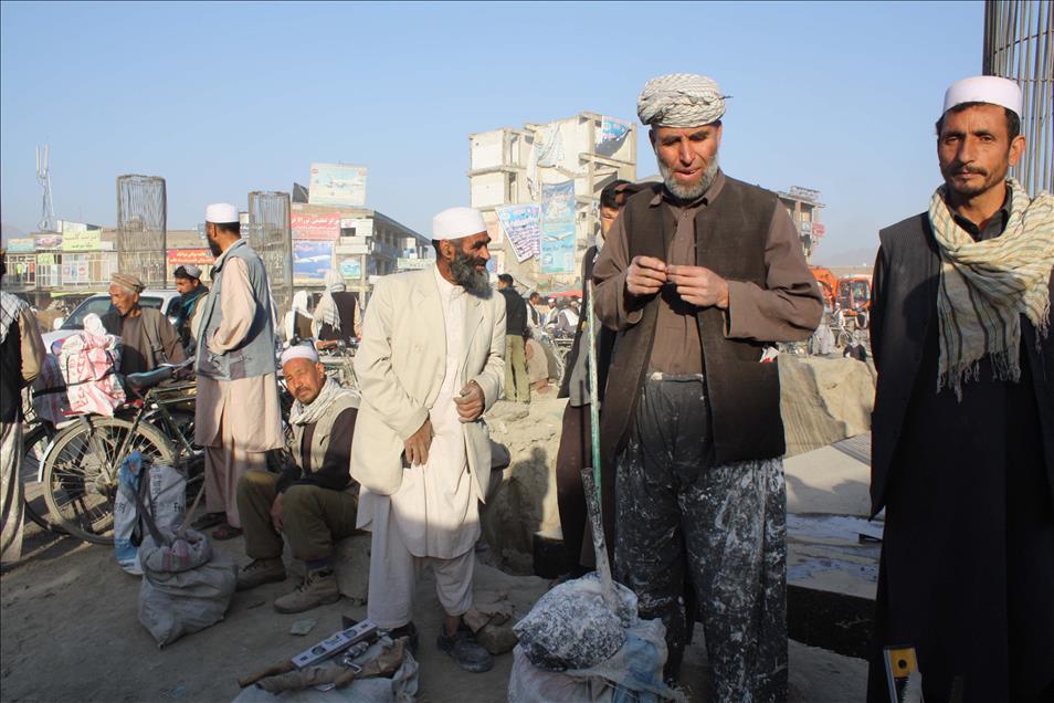 Unemployment rate increases to 40 percent in Afghanistan 