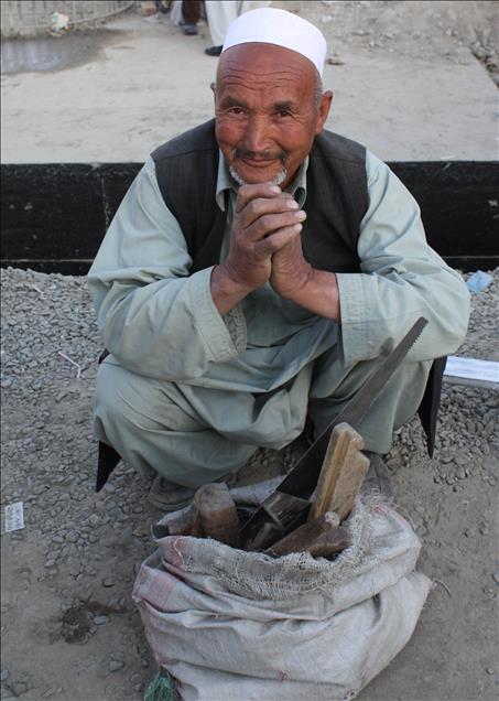 Unemployment rate increases to 40 percent in Afghanistan 