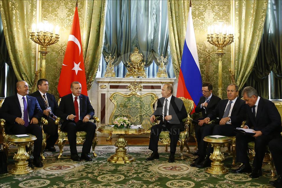 Cumhurbaşkanı Erdoğan Rusya'da