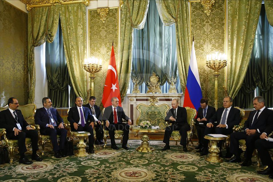 Cumhurbaşkanı Erdoğan Rusya'da