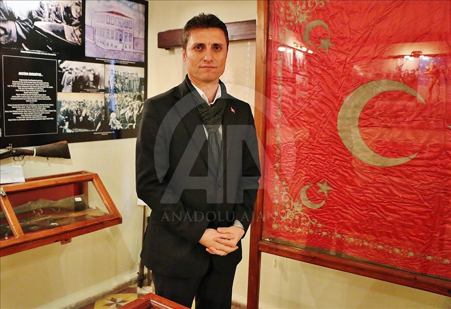 Rum kızlarının işlediği sancak müzenin baş tacı