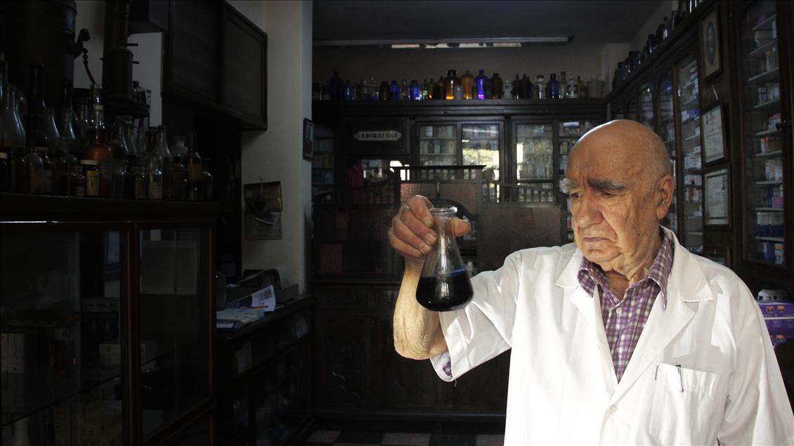 "Müze dükkan"da yarım asırdır şifa dağıtıyor