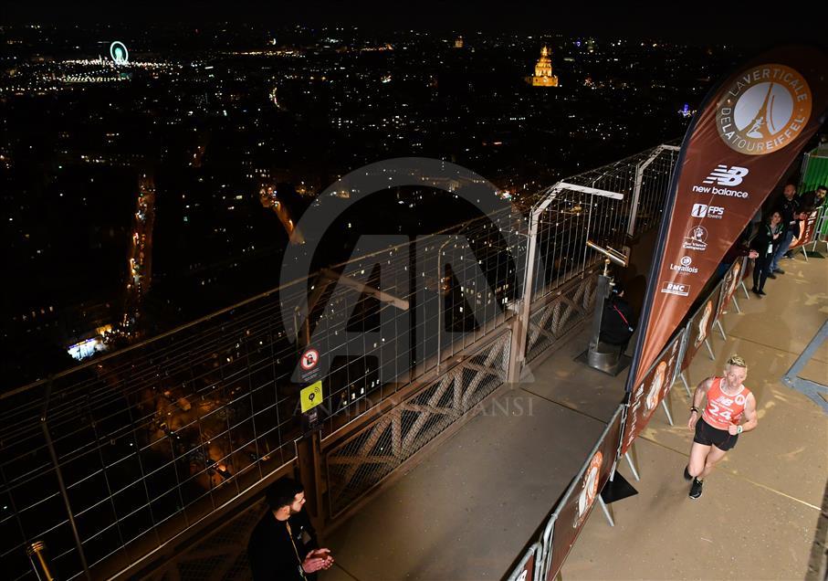 Vertical race at the Eiffel Tower Anadolu Agency