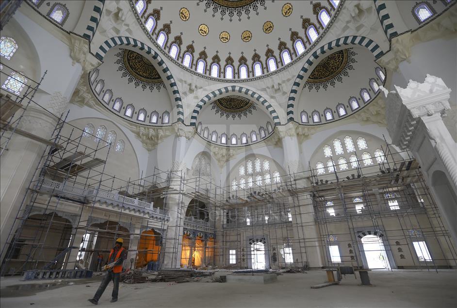 Ulus İtfaiye Meydanı Camisi için geri sayım başladı