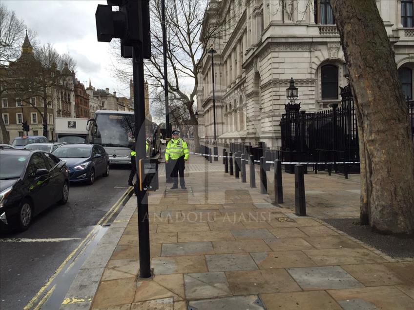 حمله مسلحانه در نزدیکی پارلمان انگلستان