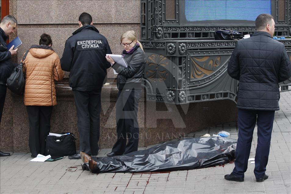 Former Russian State Duma deputy Denis Voronenkov killed in center Kiev