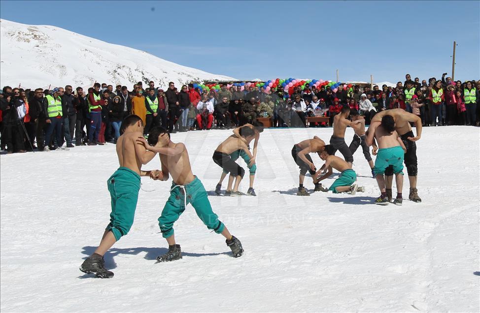 Hakkari'de "kar" festivali