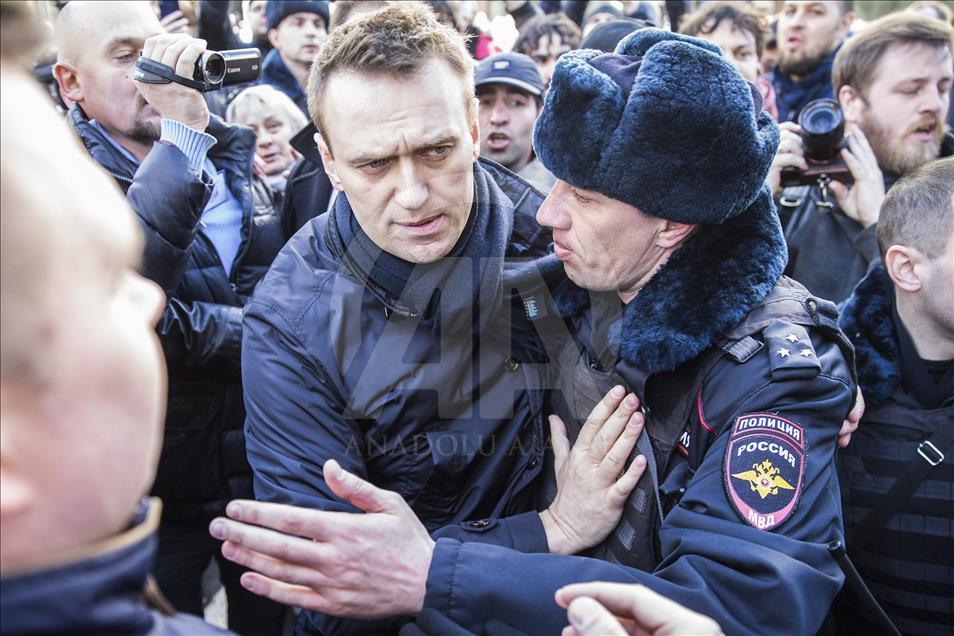 Moskova'da yolsuzluk karşıtı protesto