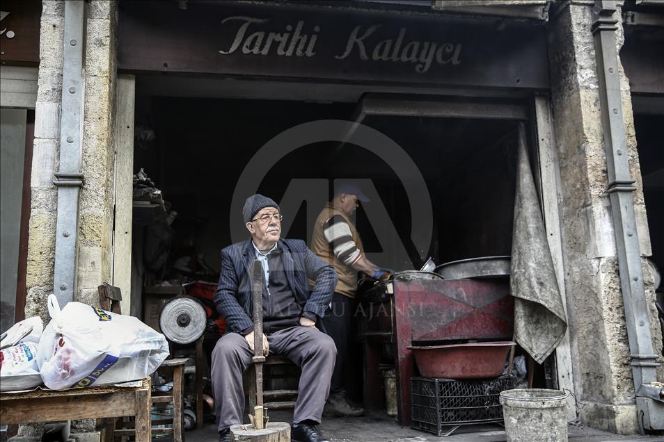 Kalay ustalarının "siftah" jesti