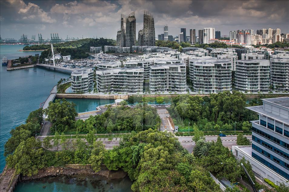 Singapore scenery at night