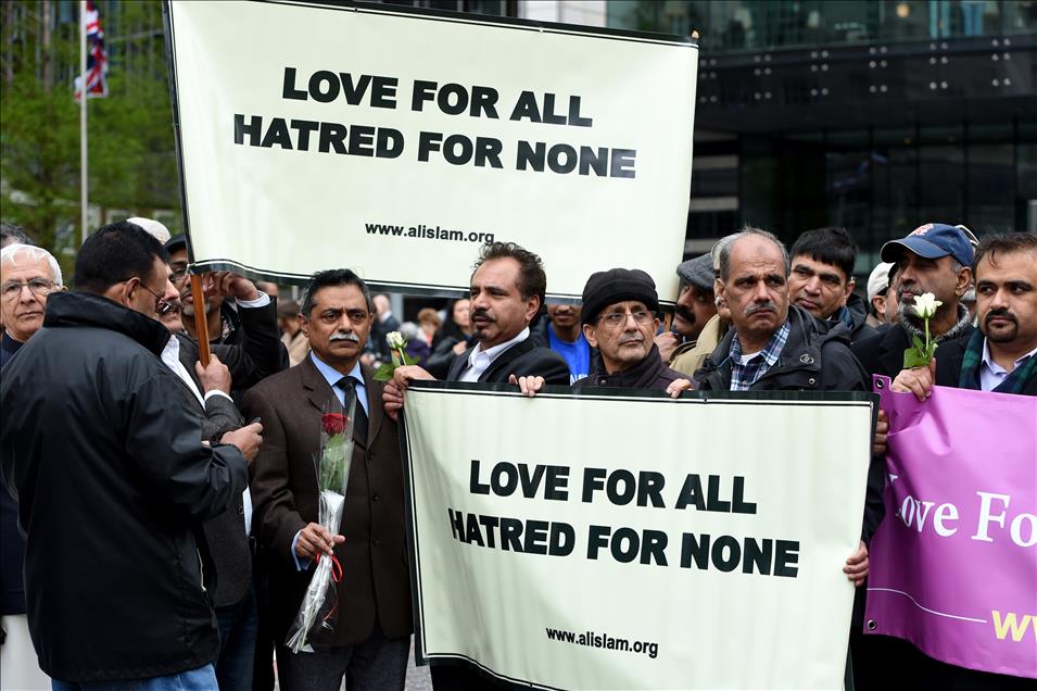 LONDON, UNITED KINGDOM - MARCH 29: Faith Leaders Hold A Vigil To Remember The Victims Of Last Week's Westminster Terrorist Attack