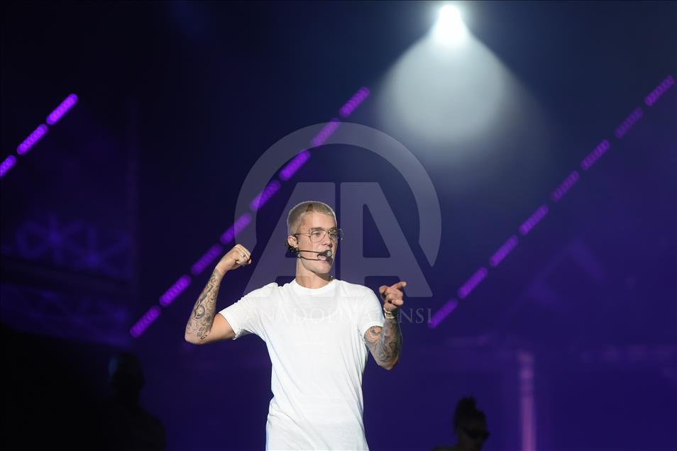 Justin Bieber performs in Rio De Janerio