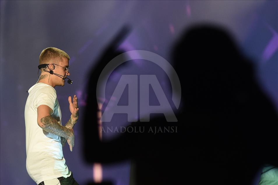 Justin Bieber performs in Rio De Janerio