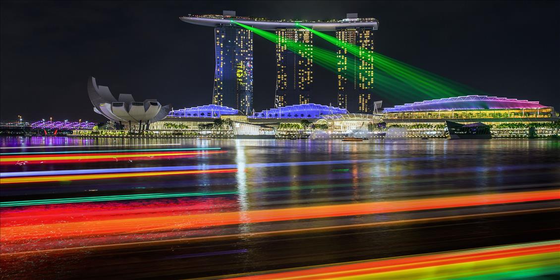 Singapore scenery at night