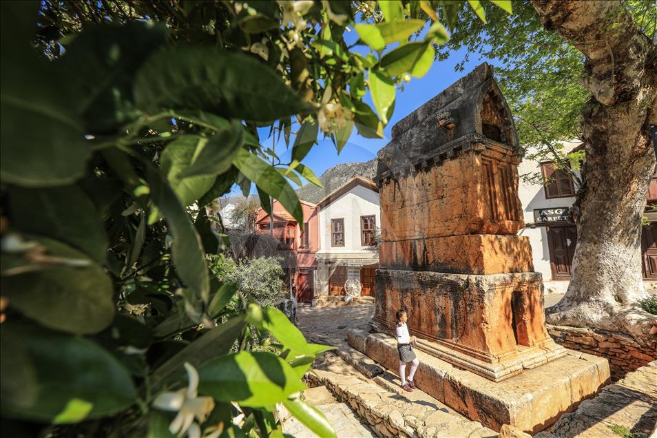 Mısır'ın çölleri değil Antalya'nın Patara'sı