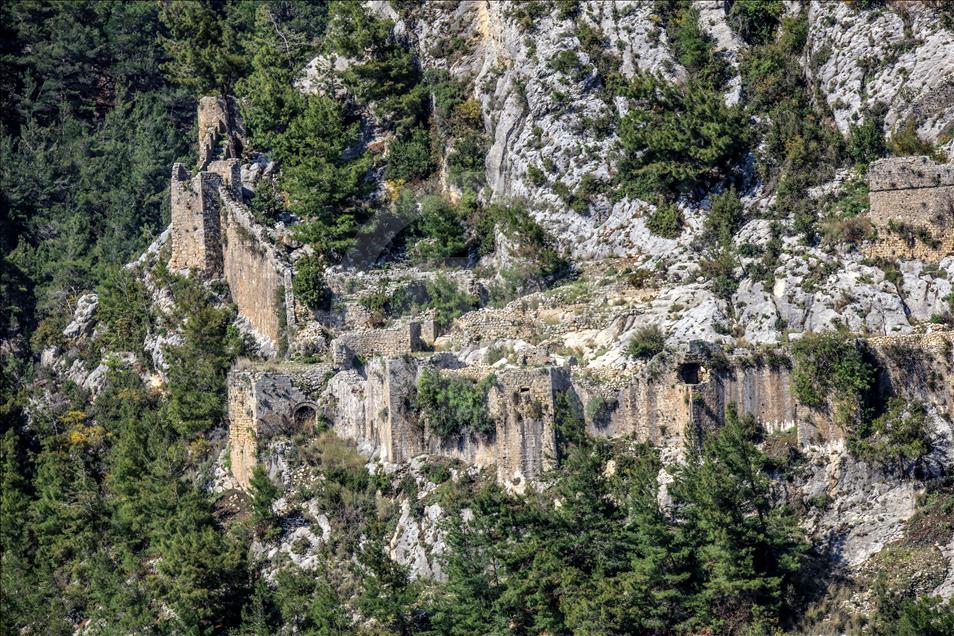 Kervanların uğrak yeri Alarahan artık turistleri ağırlıyor