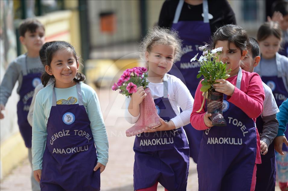 Rubber Boot Flower Pots